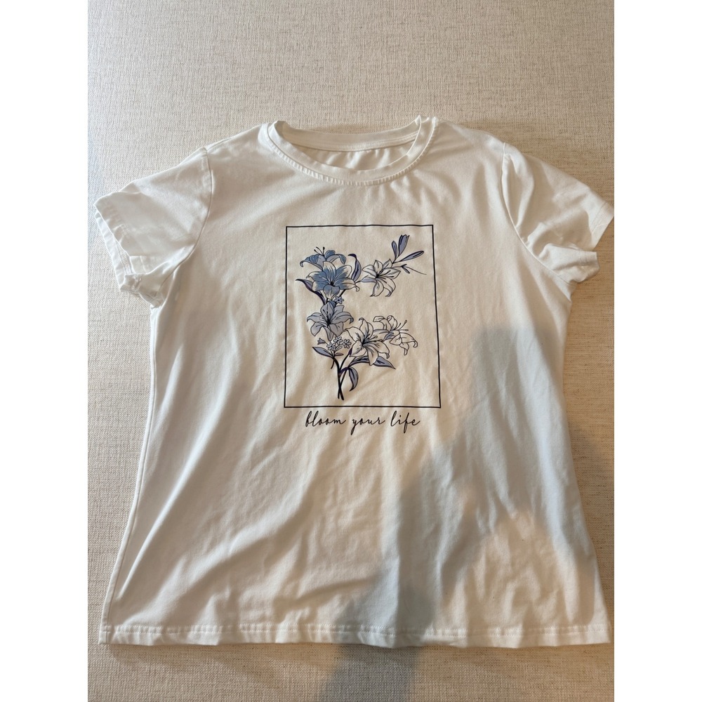 SHEIN Graphic Tee Women XL White Excellent Bloom Your Life Floral Short Sleeve